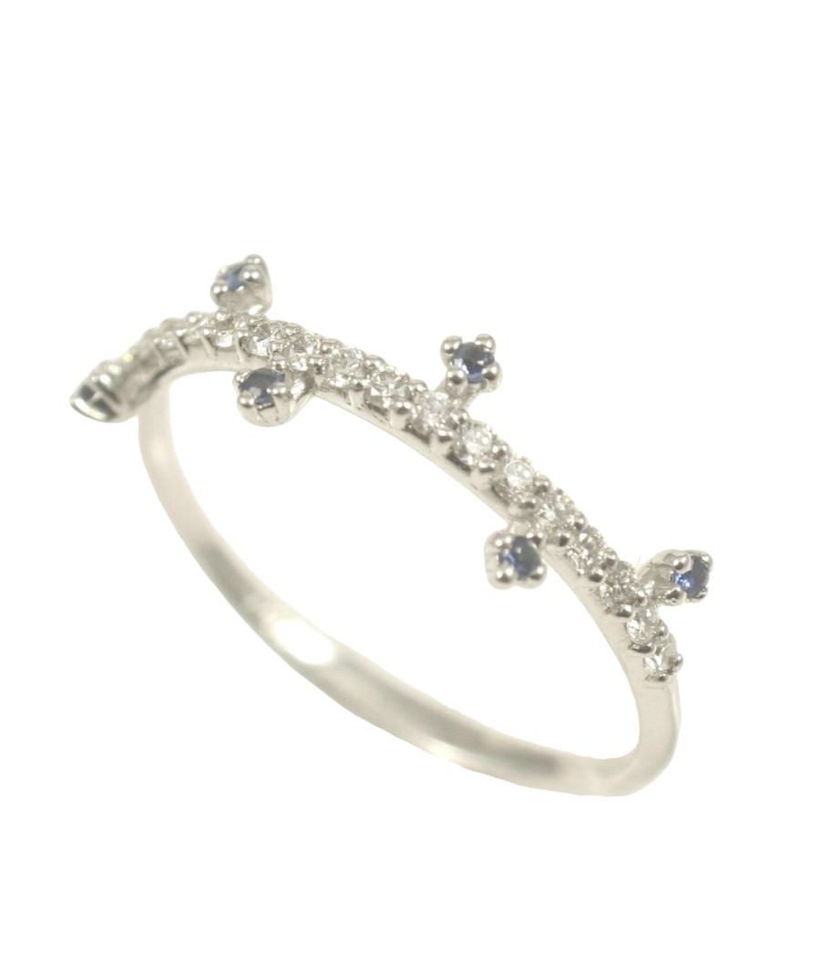 Ring in K18 white gold with natural diamonds