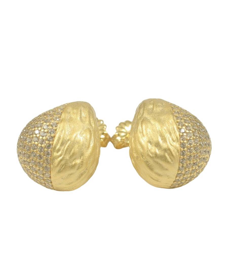 Earrings with a drop design made of 925 silver, gold-plated, decorated with natural zircons in white color and carved