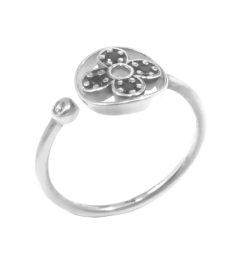 Silver 925 chevalier ring with natural zircons
